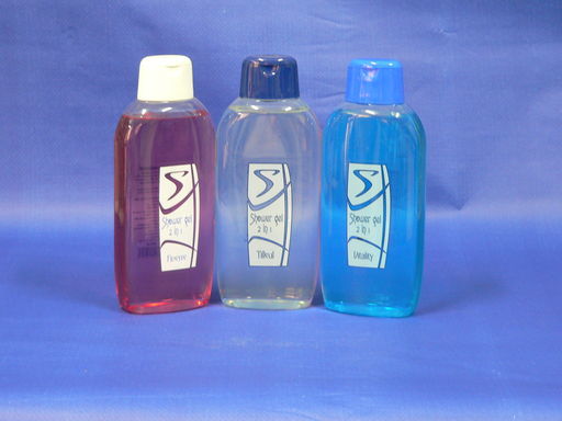 Tusfürdő 1 l kék – óceán (férfi), rózsaszín - lux (női), fehér- hárs illatban - 1024x768 pixel - 188758 byte